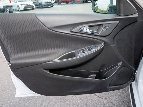 Used 2023 Chevrolet Malibu LT image 10