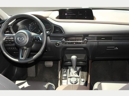 Used 2025 MAZDA CX-30 2.5 Turbo w/ Premium Plus Pkg image 17