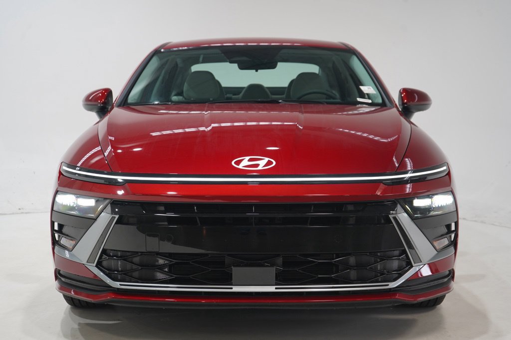 New 2026 Hyundai Sonata Blue FWD image 2
