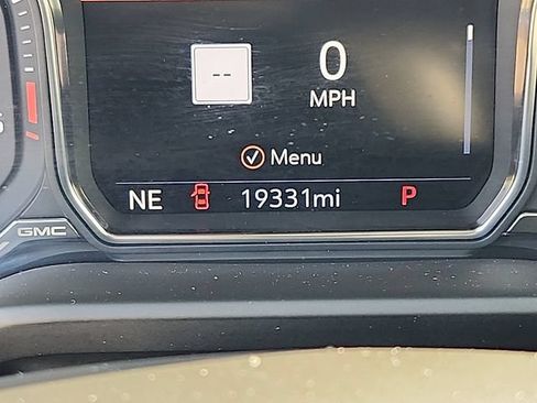 Certified 2022 GMC Sierra 2500 Denali AWD/4WD image 21
