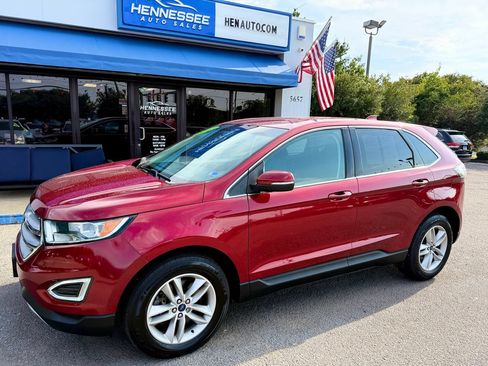 Used 2017 Ford Edge SEL w/ Equipment Group 201A AWD/4WD image 16