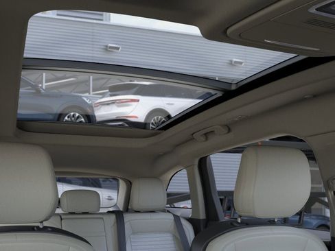 New 2026 Lincoln Nautilus Reserve AWD/4WD image 22