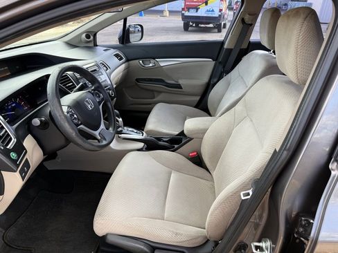 Used 2013 Honda Civic Hybrid Sedan image 11