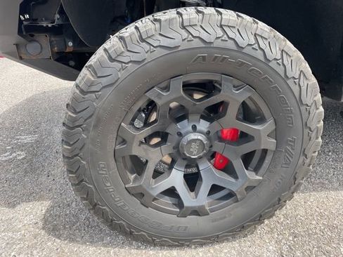 Used 2019 Chevrolet Silverado 1500 RST w/ All-Star Edition AWD/4WD image 5