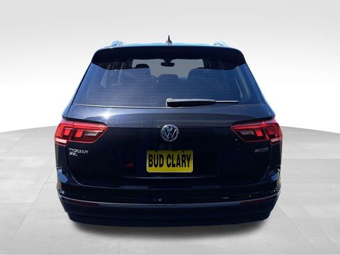 Used 2021 Volkswagen Tiguan SEL AWD/4WD image 5
