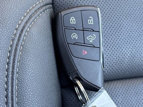 Used 2025 Chevrolet Silverado 2500 LTZ w/ LTZ Premium Package image 46