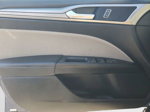Used 2019 Ford Fusion S FWD image 21