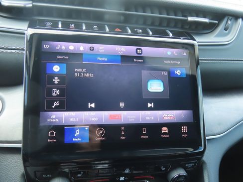Used 2022 Jeep Grand Cherokee L Limited AWD/4WD image 32