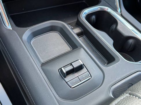 Used 2025 GMC Sierra 2500 Denali w/ Technology Package image 41