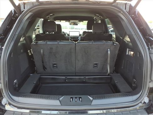 Used 2025 Ford Explorer ST-Line image 7
