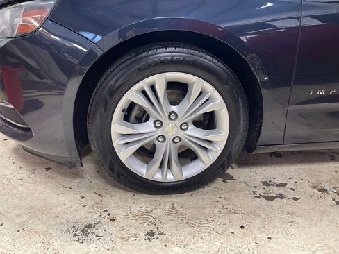 Used 2014 Chevrolet Impala LT w/ Convenience Package FWD image 5