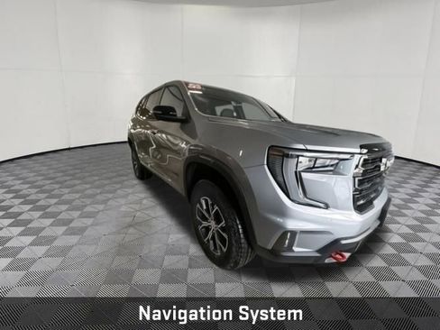 New 2026 GMC Acadia AT4 w/ Luxury Package AWD/4WD image 2
