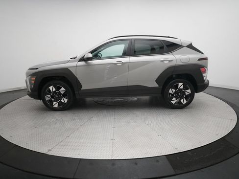 Used 2025 Hyundai Kona SEL AWD/4WD image 23