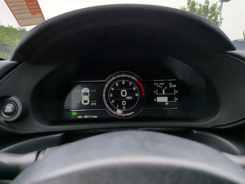 Used 2023 Toyota GR86 Premium RWD image 16