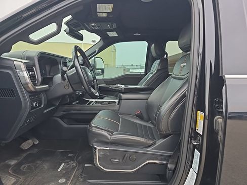 Used 2023 Ford F250 Platinum AWD/4WD image 14