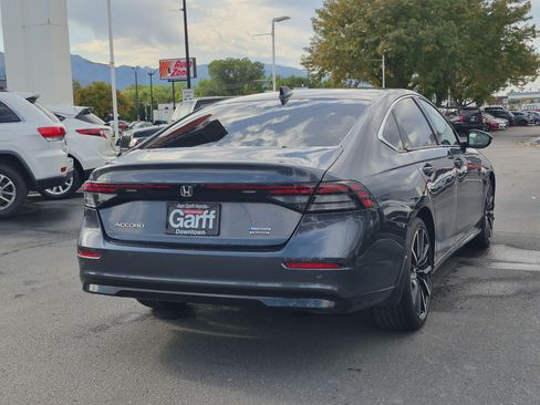 Used 2024 Honda Accord Touring image 3