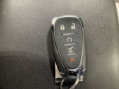 Used 2018 Chevrolet Equinox LT AWD/4WD image 28
