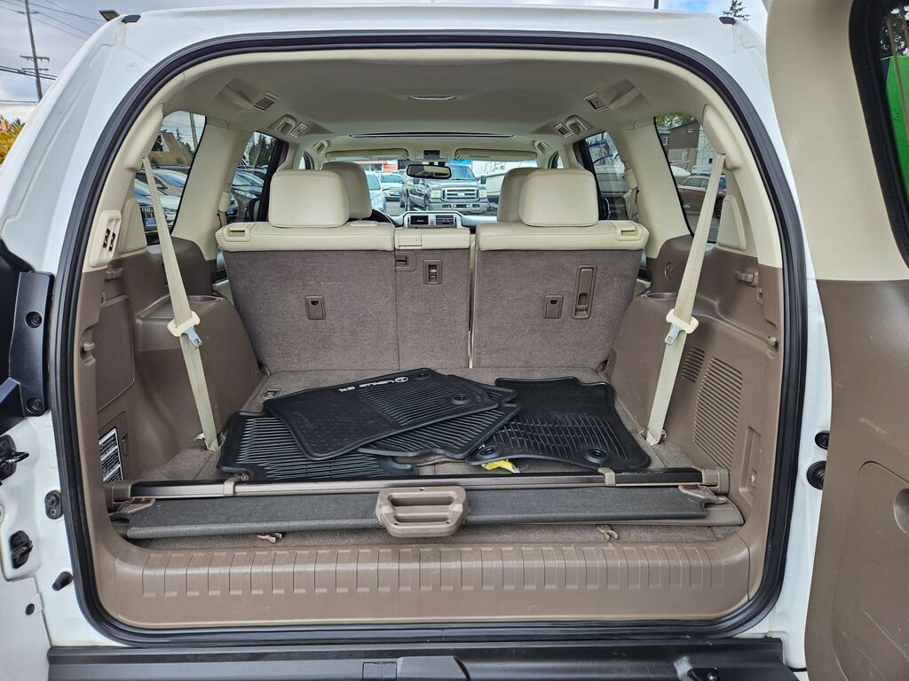 Used 2014 Lexus GX 460 Luxury AWD/4WD image 10