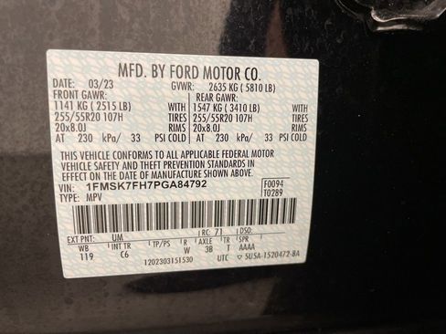 Used 2023 Ford Explorer Limited image 33