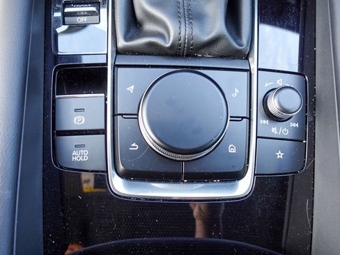 Certified 2025 MAZDA MAZDA3 s image 20