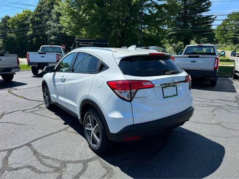 Used 2021 Honda HR-V EX-L image 3