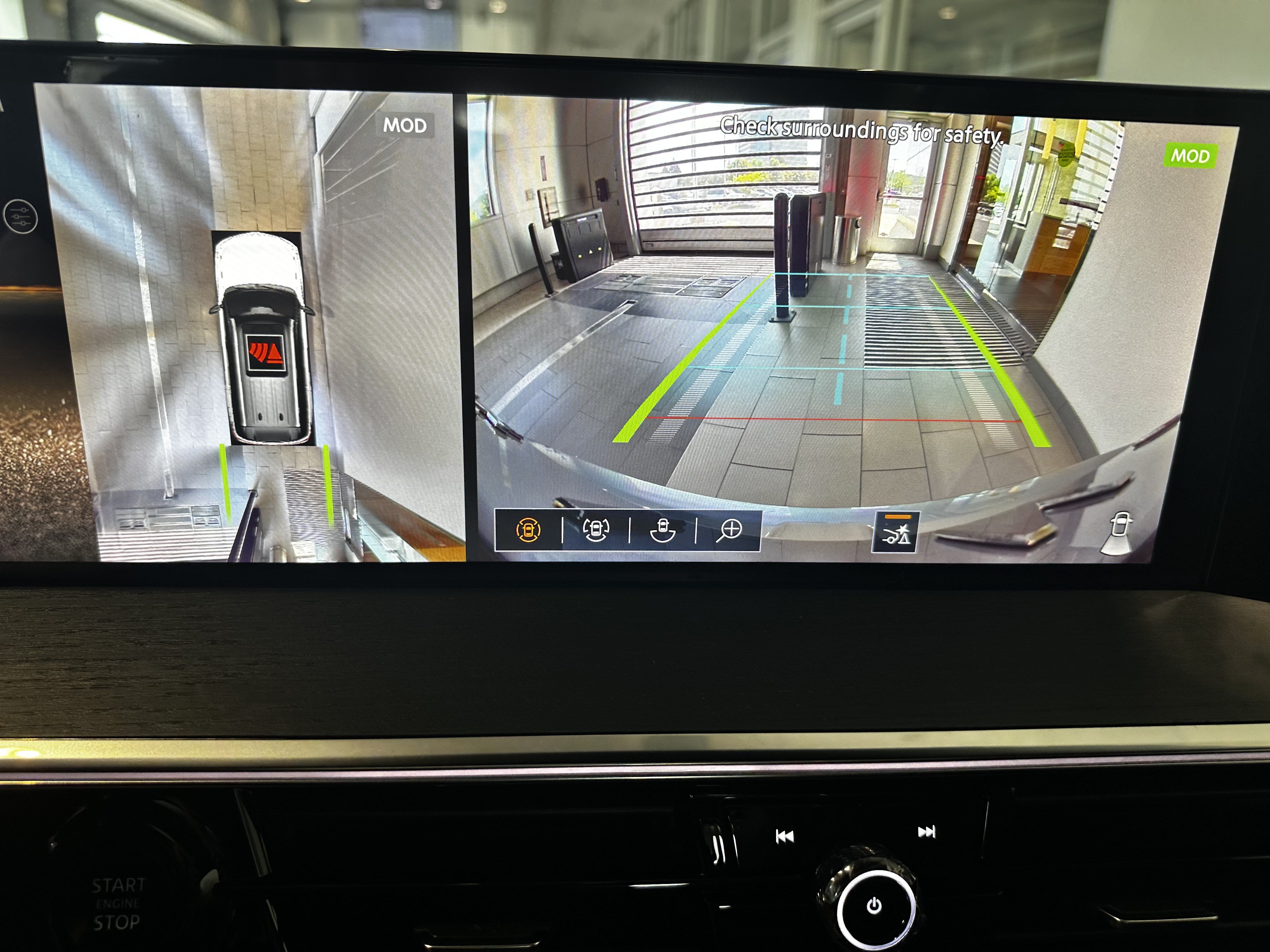 New 2027 INFINITI QX80 Sensory AWD/4WD image 23