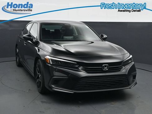 Used 2024 Honda Civic Sport image 1