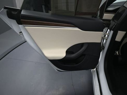 Used 2022 Tesla Model S image 67