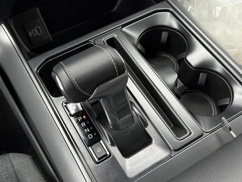 New 2025 Ford F150 Lightning XLT image 19