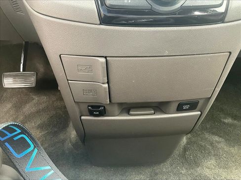Used 2014 Honda Odyssey EX-L image 16