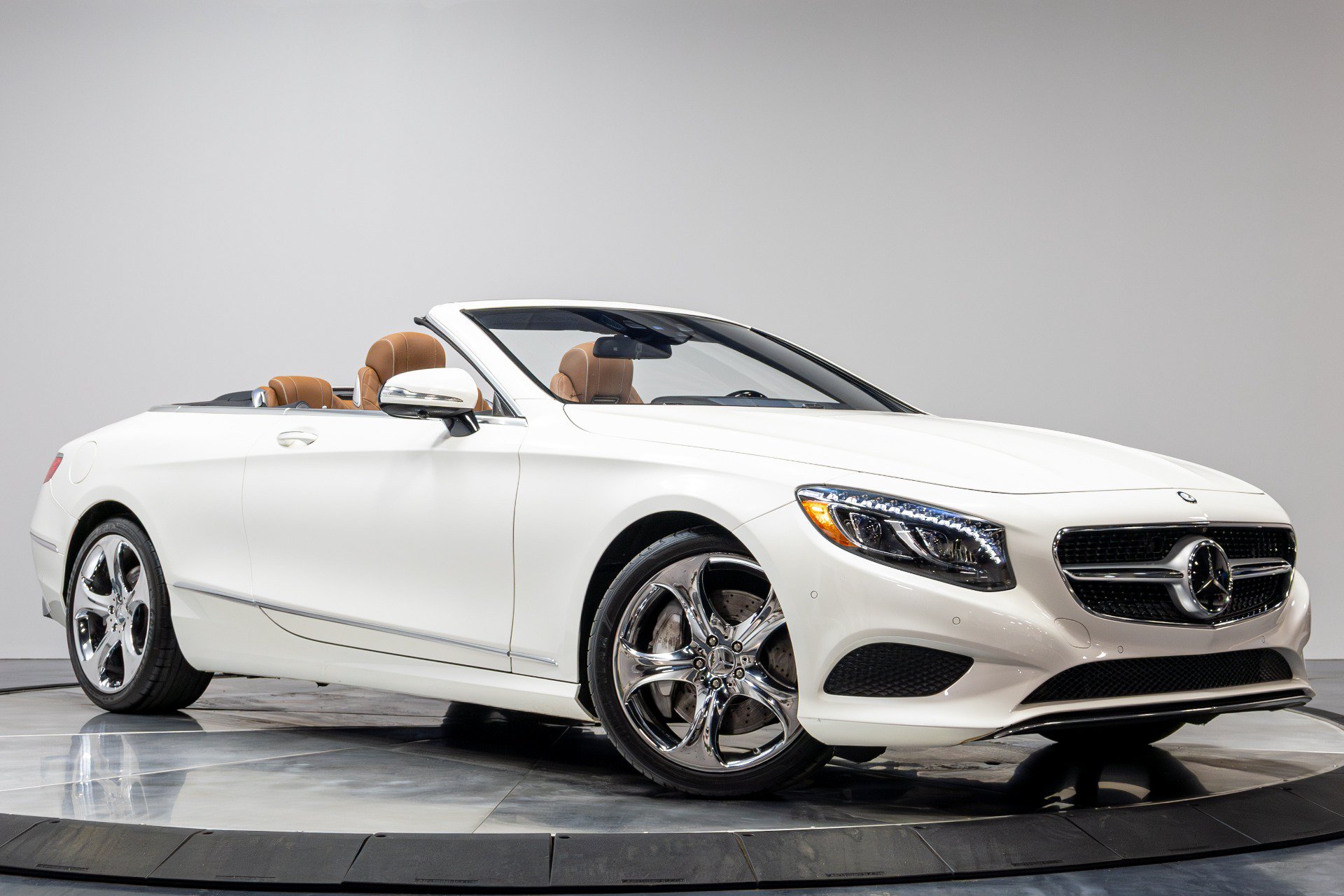 Used 2017 Mercedes-Benz S 550 Cabriolet image 46