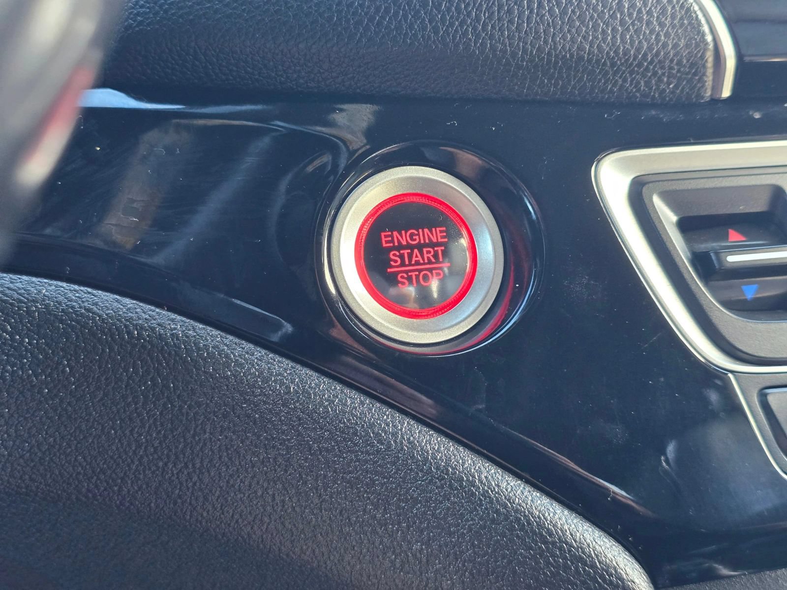 Used 2021 Honda Passport Touring image 34