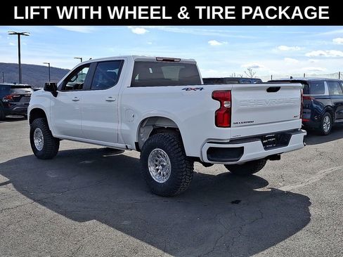 Used 2022 Chevrolet Silverado 1500 RST AWD/4WD image 4