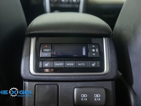 Used 2022 Subaru Ascent Limited w/ Technology Package AWD/4WD image 32