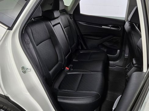 Used 2022 Kia Seltos EX image 34