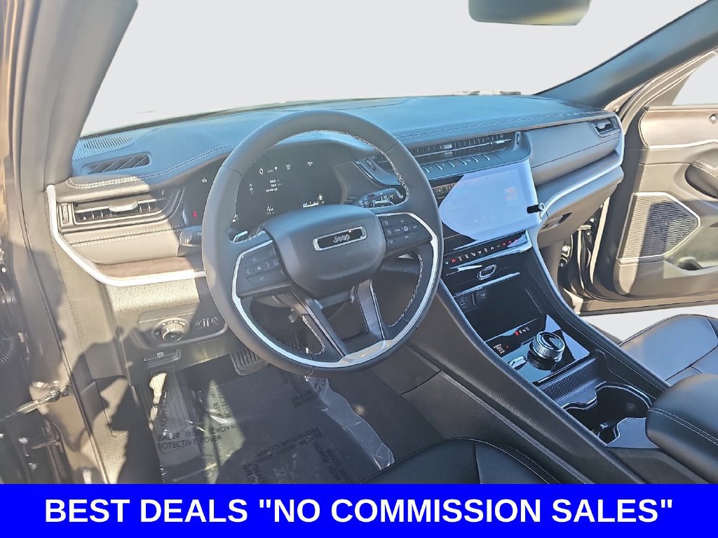 Used 2026 Jeep Grand Cherokee Limited AWD/4WD image 16