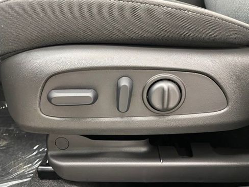 New 2026 Chevrolet TrailBlazer LT image 9