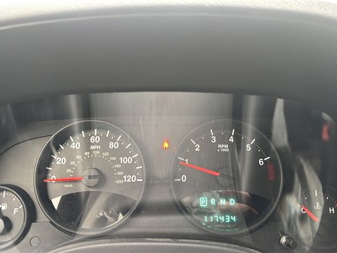 Used 2012 Jeep Compass Sport image 11