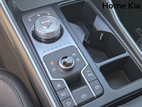 New 2025 Kia Sorento EX w/ EX Panoramic Sunroof Package image 22