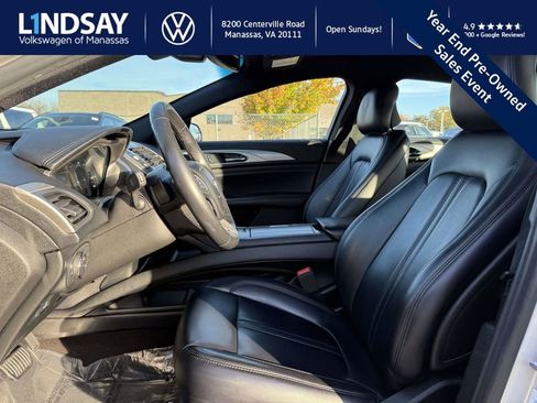 Used 2019 Lincoln MKZ Premiere image 10