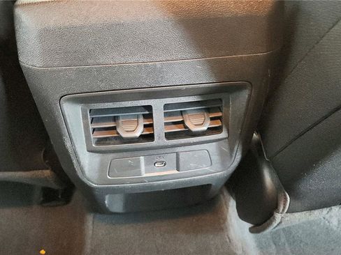 Used 2024 Chevrolet Colorado LT w/ LT Convenience Package image 14