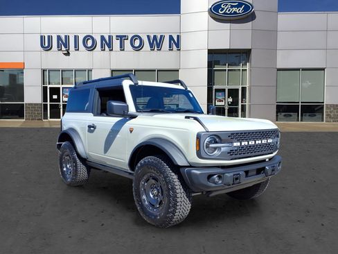 Used 2025 Ford Bronco Badlands w/ Sasquatch Package image 1