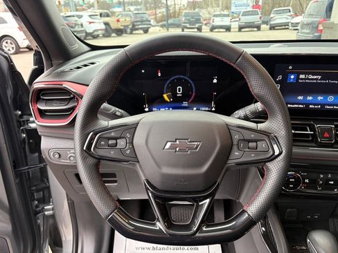 Used 2025 Chevrolet TrailBlazer RS w/ Convenience Package image 22