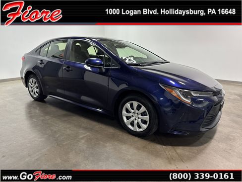 Used 2023 Toyota Corolla LE image 1