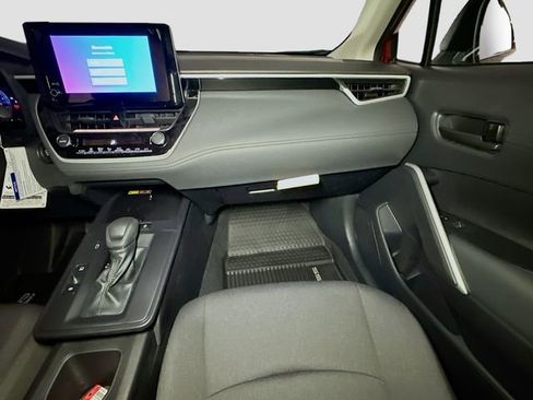 New 2026 Toyota Corolla Cross LE image 25
