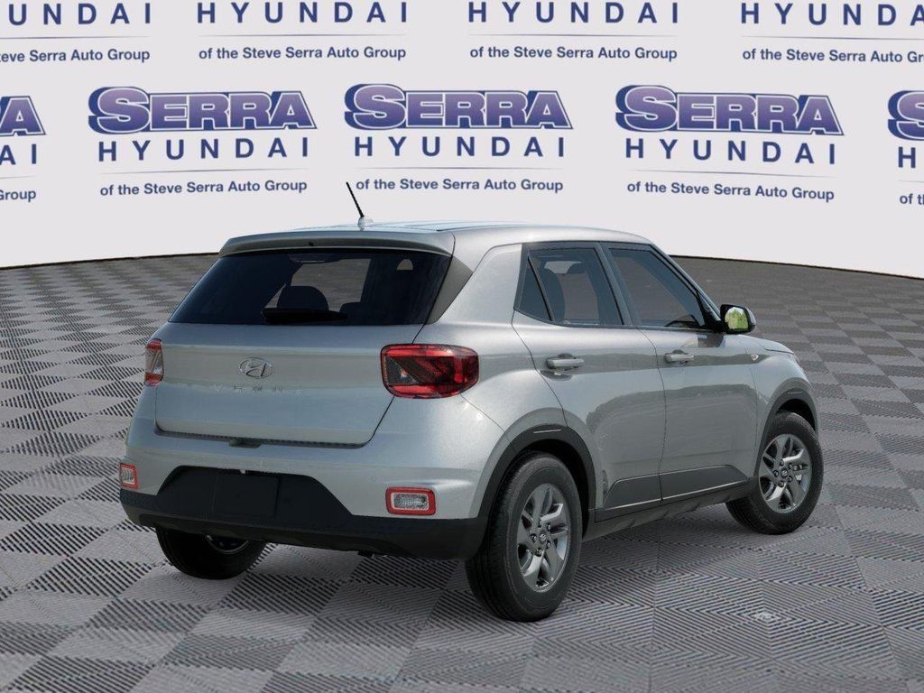 New 2026 Hyundai Venue SE FWD image 4