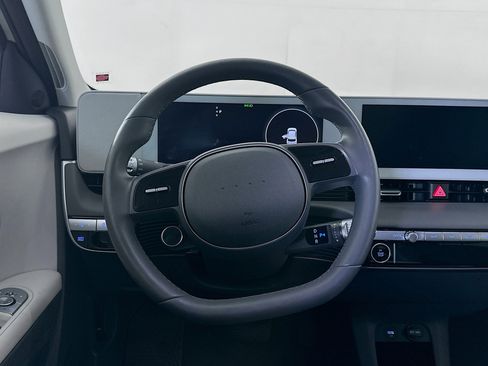 Used 2024 Hyundai Ioniq 5 SEL image 18