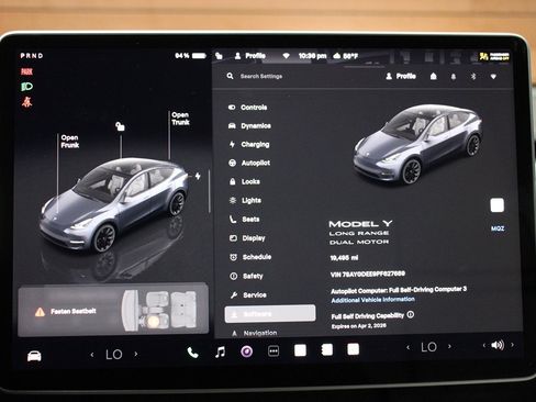 Used 2023 Tesla Model Y Long Range image 25