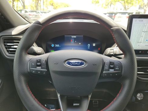 Certified 2023 Ford Escape ST-Line Elite AWD/4WD image 19
