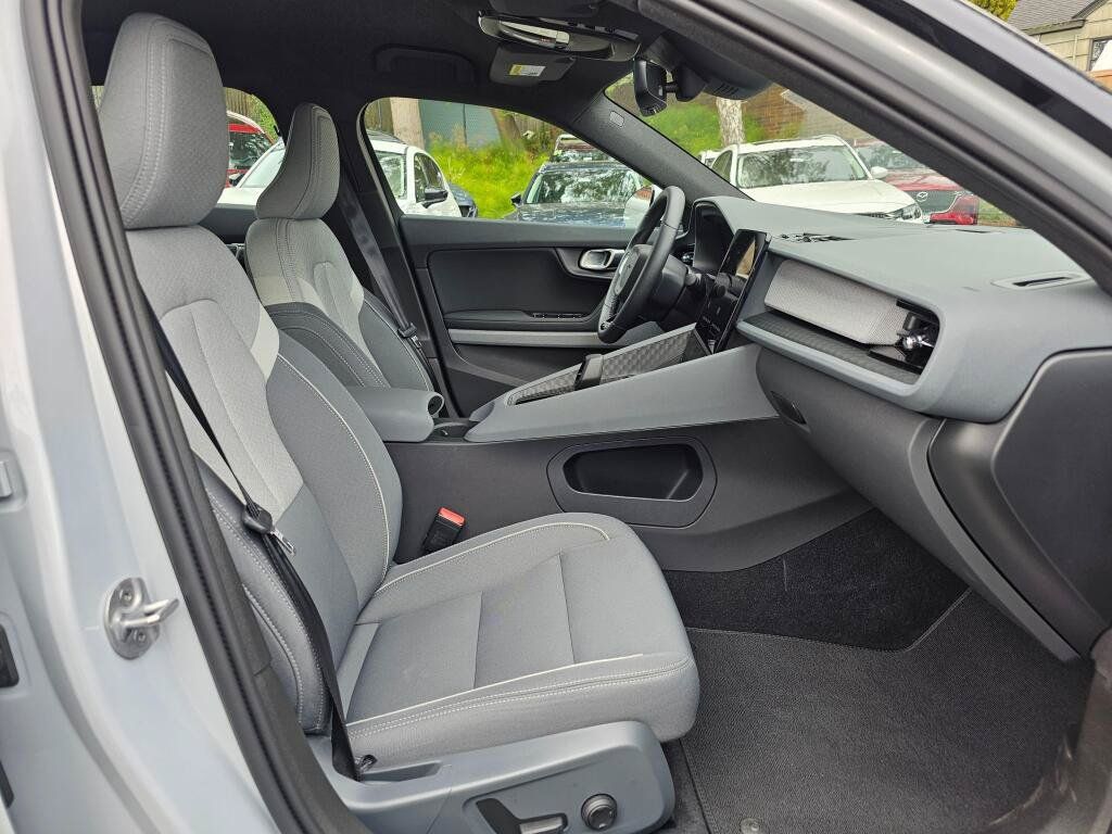 Used 2024 Polestar Polestar 2 RWD image 11
